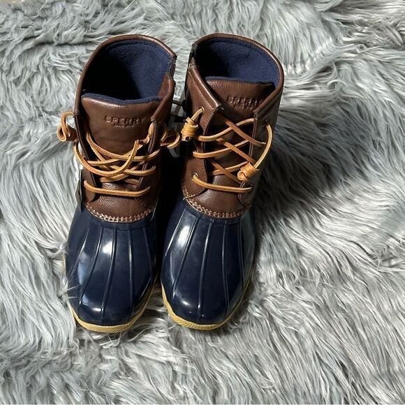 SPERRY Boots - Picture 1 of 5